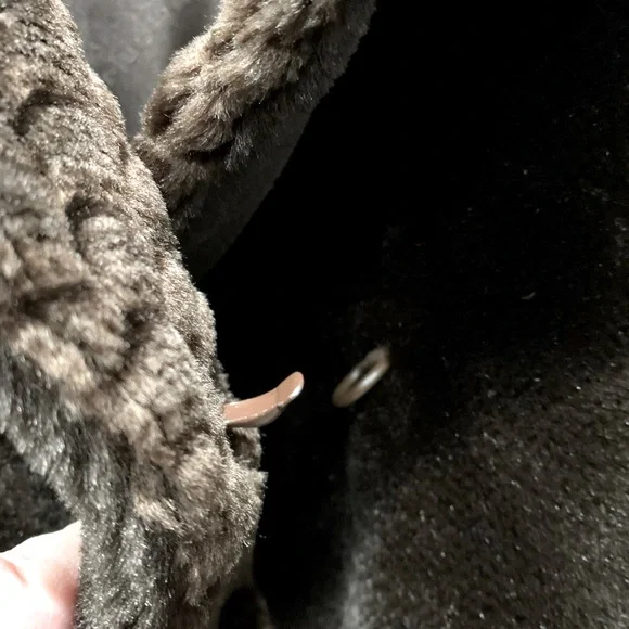 Vintage St. John by Marie Gray Fully Lined Double Breasted Faux Fur Coat - Picture 13 of 13